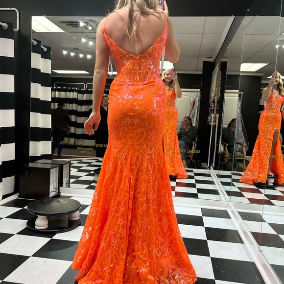 🧡🧡JVN by JOVANI PROM DRESS🧡🧡 - Picture 2 of 16